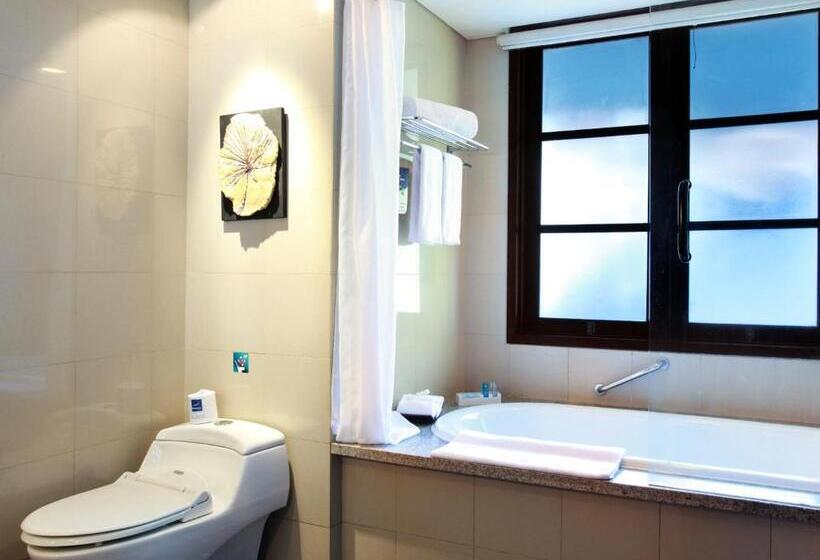 Люкс с Балконом, Novotel Bali Nusa Dua