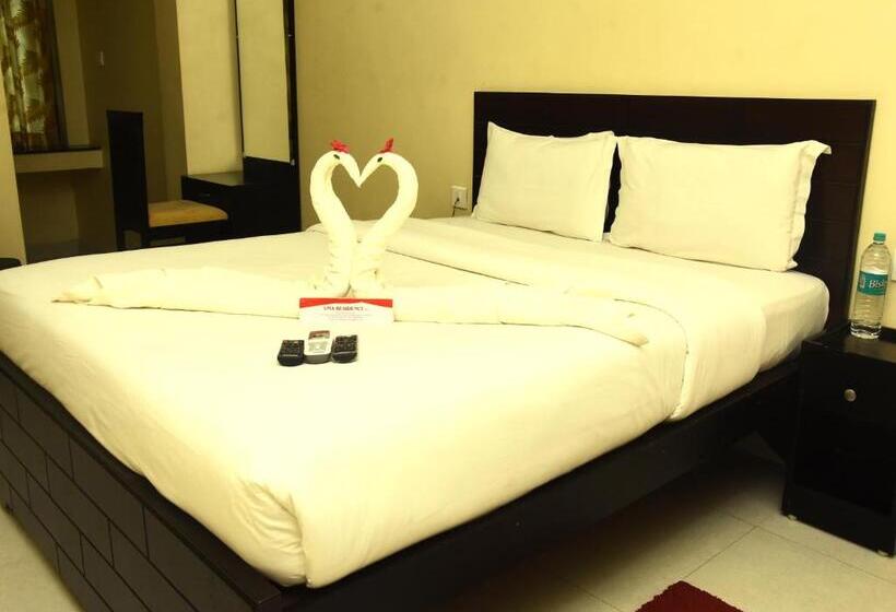 スタンダードルーム, Temple Stay   Uma Residency And Guest House