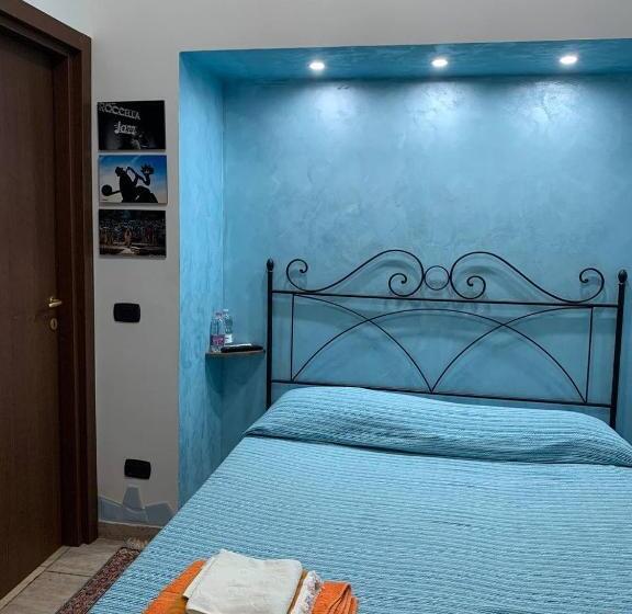 Номер Стандарт, Blue Sea