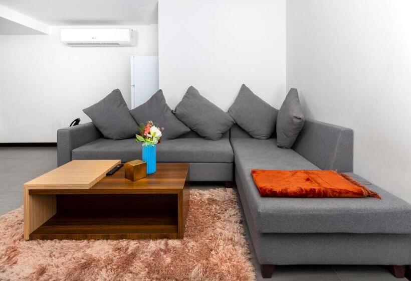 Huoneisto 3 Makuuhuonetta, اطلالة الشرفة 1 للشقق المخدومة Terrace View 1