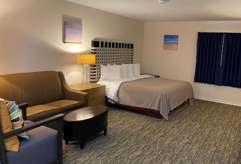 带大床的豪华间, Camp Inn Lodge