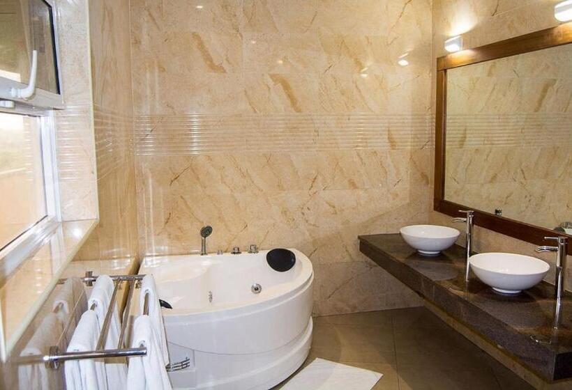 דירת פנטהאוז 1 חדרי שינה, Kilua Beach Resort