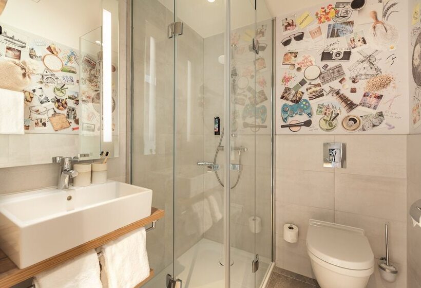 Номер Superior, Holiday Inn   The Niu, Mill Cologne Mülheim, An Ihg