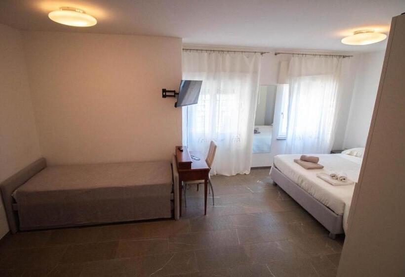Номер Стандарт, Bed Adelaide