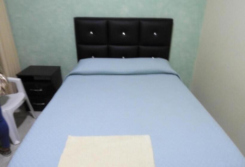 اتاق استاندارد, Hostal El Paraiso