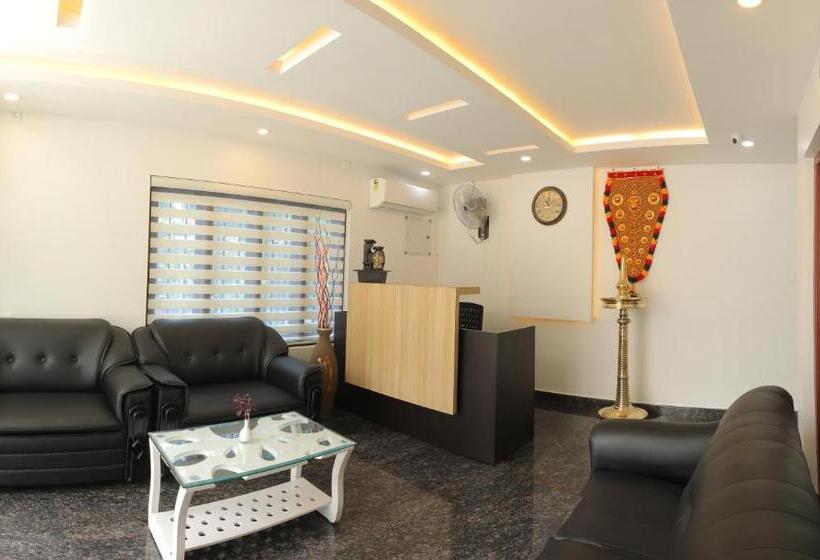 Номер Deluxe, Thenmala Hormuz Inn