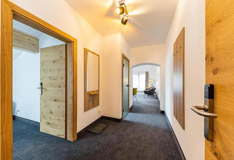 Люкс Вид на Горы, Berghotel & Chalets Adersberg