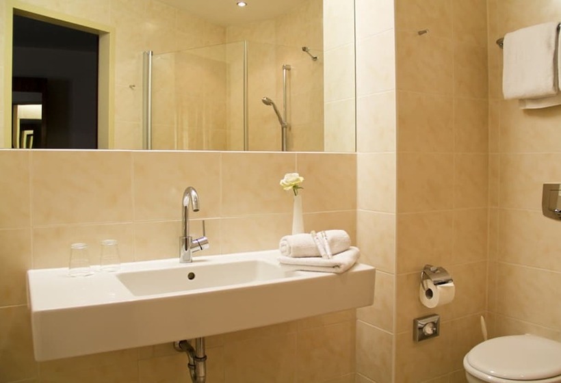 Номер Стандарт, Kulturhotel Fürst Pückler Park