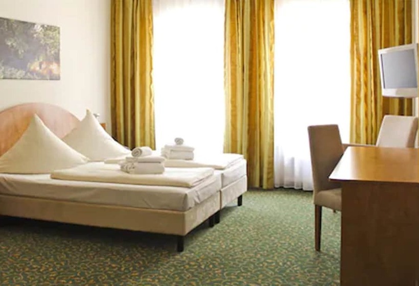 Номер Стандарт, Kulturhotel Fürst Pückler Park