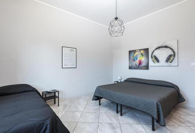 침실 2개 아파트, Travelershome Ciampino Rooms