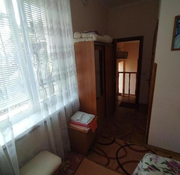 Номер Стандарт, Sadyba Margaryta