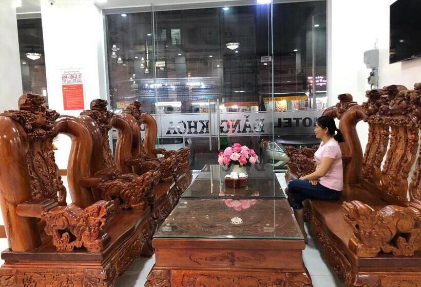 اتاق خانوادگی, ĐĂng Khoa 2 NÚi Sam