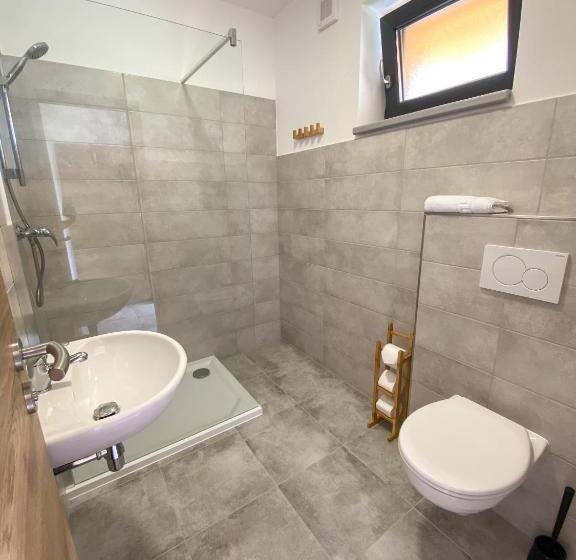 آپارتمان 1 خوابه با تراس, Sport Hotel Bečva