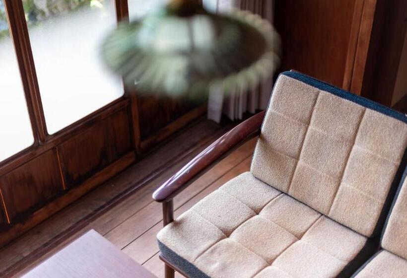 اتاق استاندارد چهار تخته, Hostel 東風ノ家（kochi No Ya）