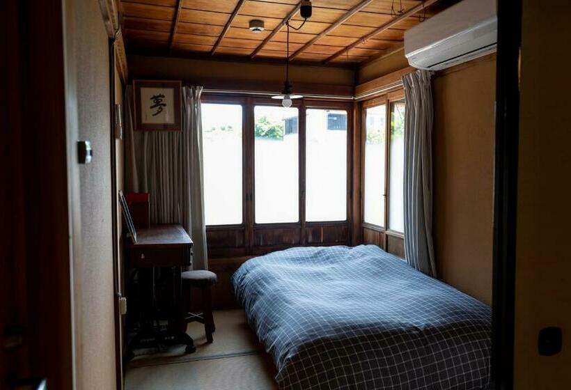 اتاق استاندارد یک نفره, Hostel 東風ノ家（kochi No Ya）