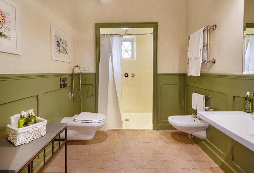 スタンダードルーム, La Pietra Del Cabreo