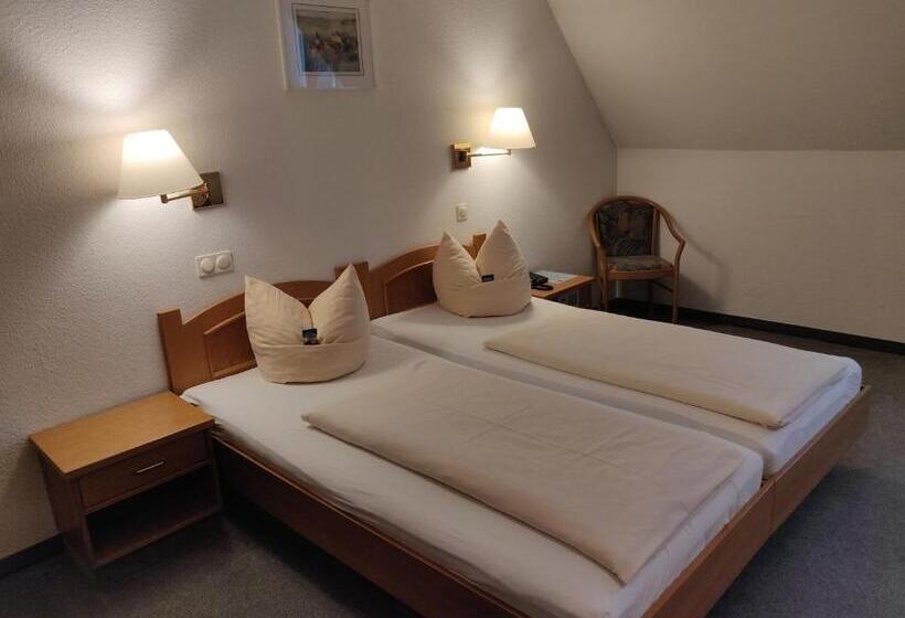 Номер Стандарт, Landgasthof Hotel Grüner Baum