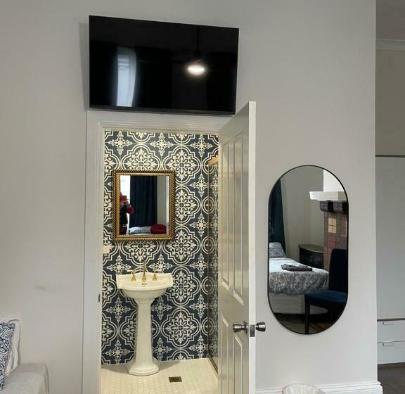 Семейный Номер, The Royal Mail Hotel Braidwood