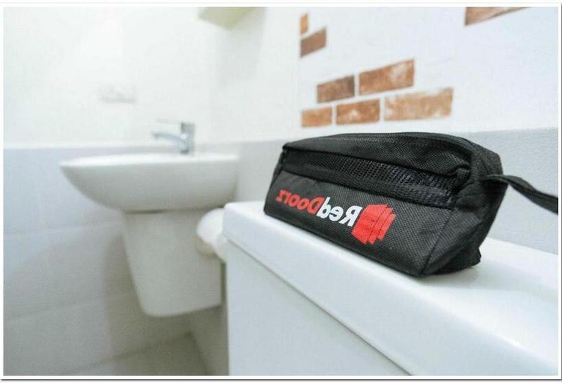 디럭스 룸, Reddoorz @ Sindangbarang Bogor
