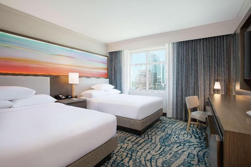 장애인을 위한 스위트, Embassy Suites By Hilton Tampa Downtown Convention Center