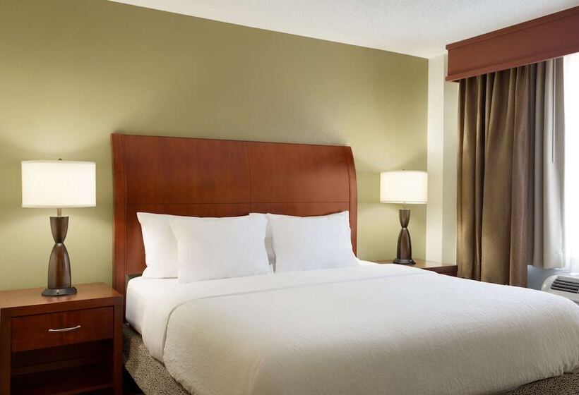 اتاق استاندارد برای معلولان, Hilton Garden Inn West Monroe