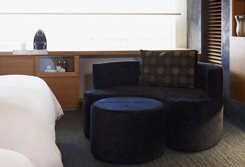 デラックスルーム, Le Germain Hotel Maple Leaf Square