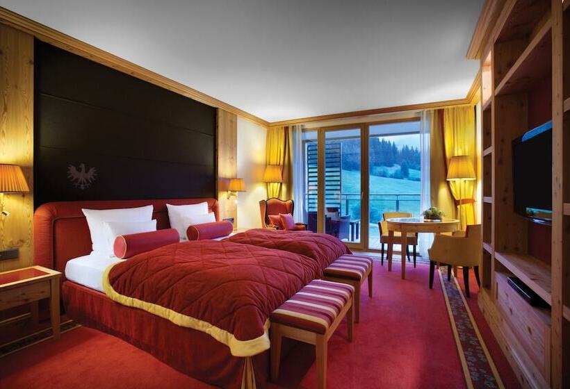 Номер Deluxe, Kempinski Hotel Das Tirol