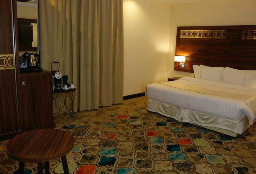 Номер Deluxe Кровать Кинг, Central Park Hotel Bisha