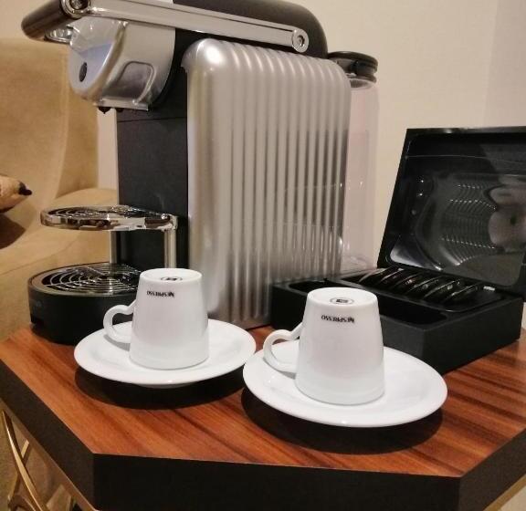Номер Deluxe Кровать Кинг, Central Park Hotel Bisha