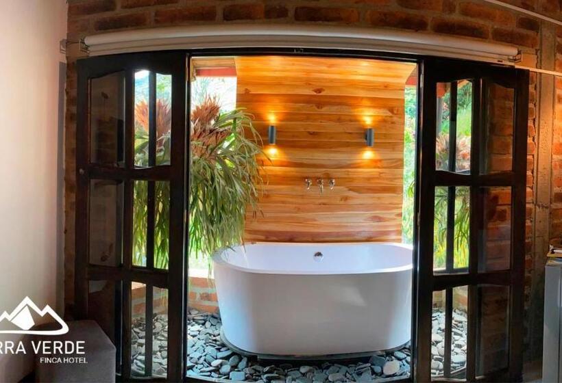 스탠다드 자쿠지 룸, Finca Hotel Tierra Verde