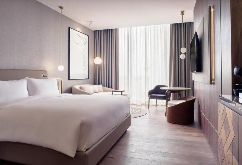 带城市景观和大床的豪华房间, Jw Marriott Hotel Guadalajara
