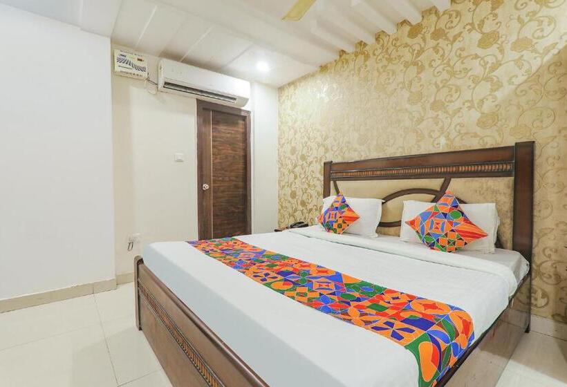 Трехместный Президентский, Fabhotel The Villa