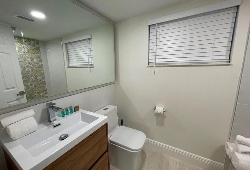 Стандартный Номер Кровать Кинг, Melbourne Beach Resort