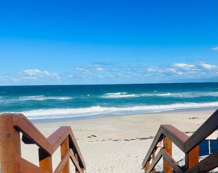 Люкс Кровать Кинг, Melbourne Beach Resort