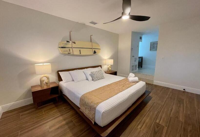 Люкс 2 Спальни, Melbourne Beach Resort