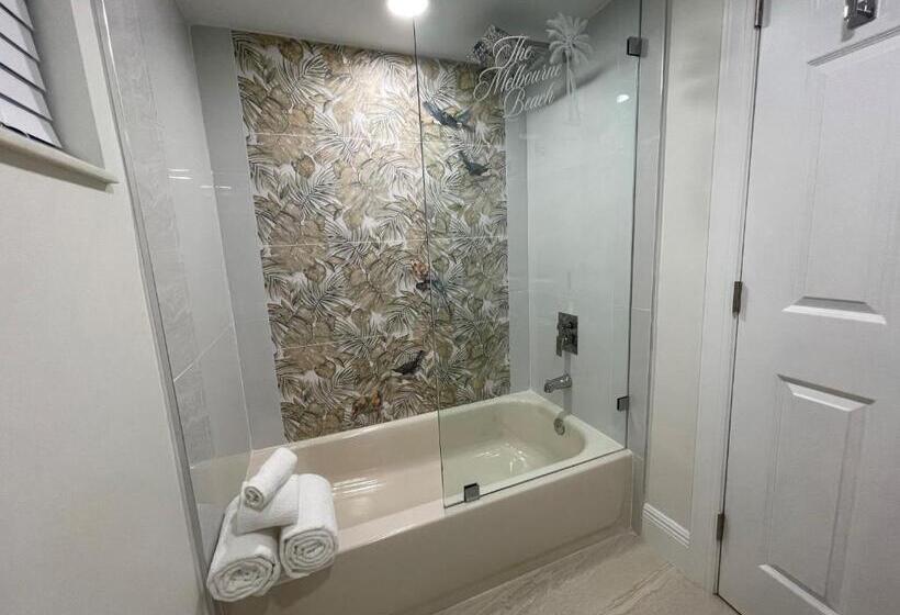 Люкс, Melbourne Beach Resort