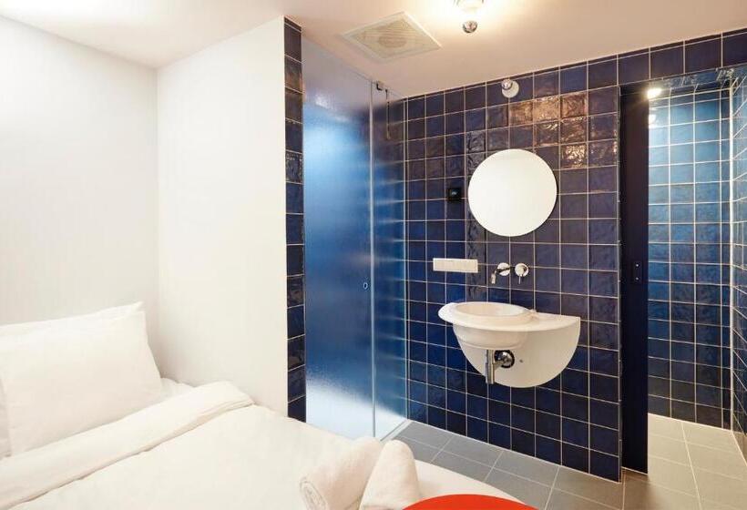 Номер Basic, Not Hotel Rotterdam