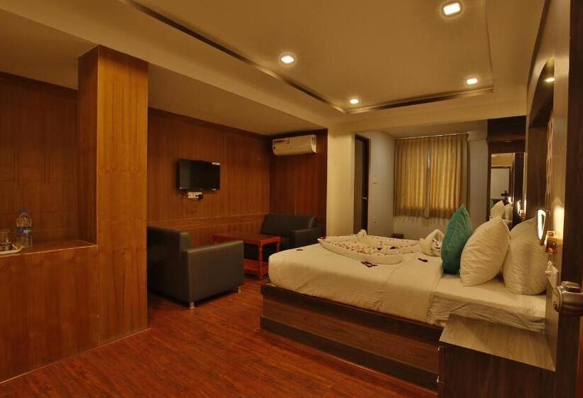 חדר דלוקס עם מיטת קינג, Ramtel Inn