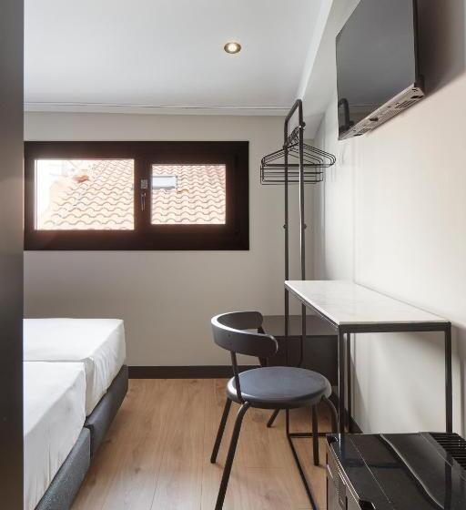 펜트하우스 룸, Hostal Espoz Y Mina