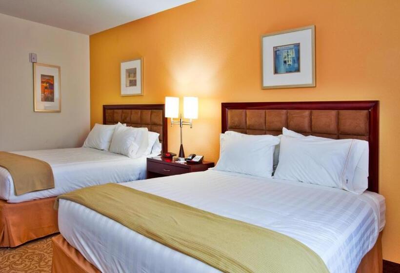 Номер Стандарт, Holiday Inn Express Hotel & Suites Brooksville I 75, An Ihg