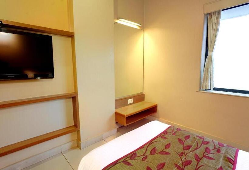 Номер Стандарт, Prestige, Mangalore