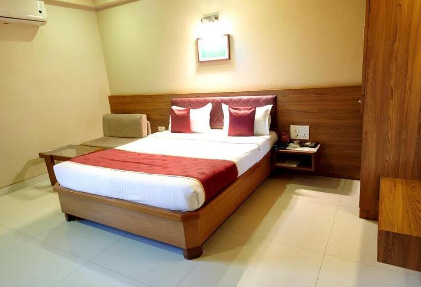Номер Deluxe, Prestige, Mangalore