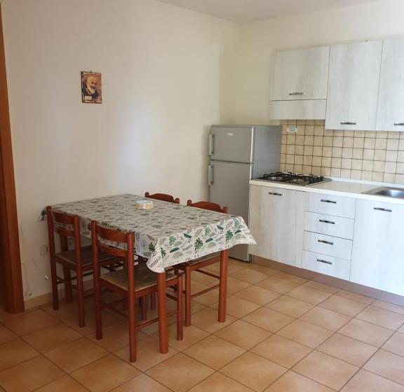 Дом 2 Спальни, Green Park Residence