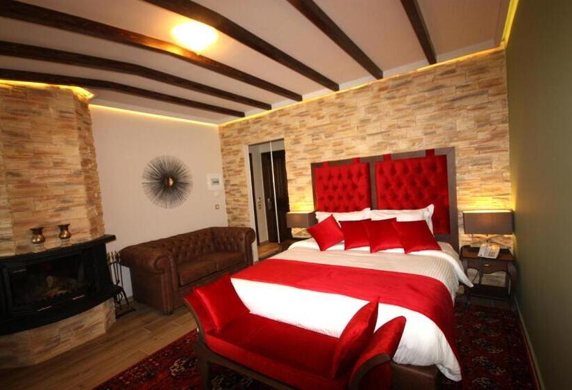 Полулюкс, Archontiko Metsovou Luxury Boutique