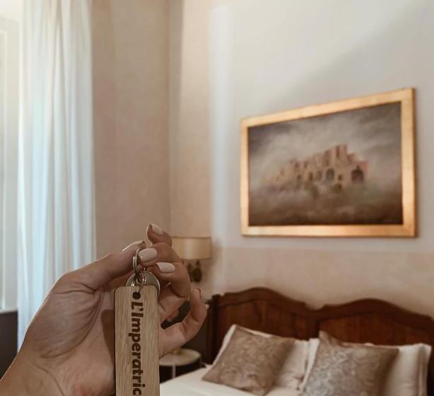 اتاق کلاسیک سه تخته, Residenza Sciarra B&B