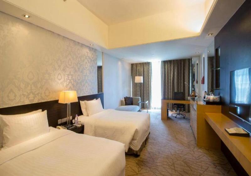 Номер Deluxe, Swiss Grand Xiamen Harbour View