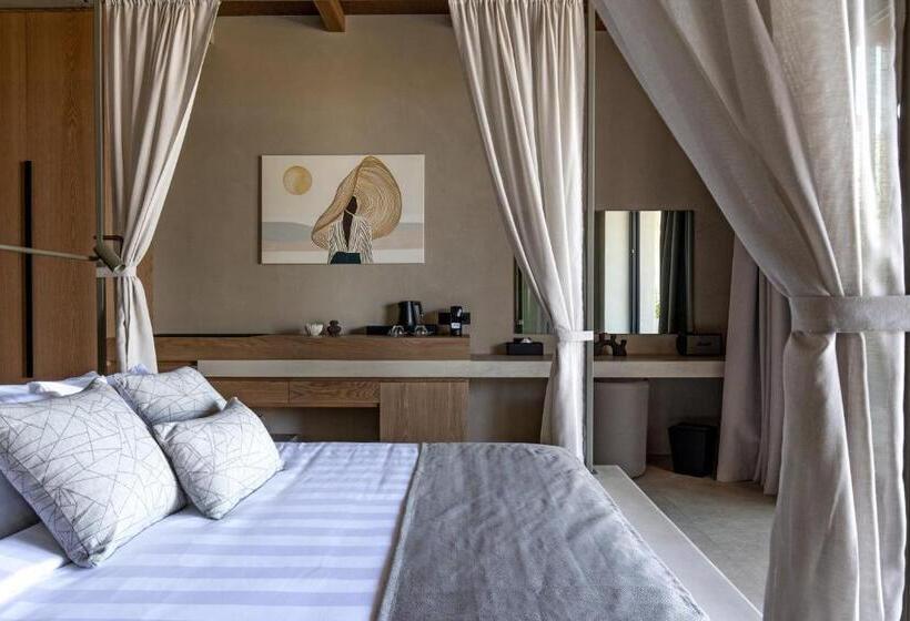 Люкс Вид на Море, Unique Blue! Resort And Villas Adults Only