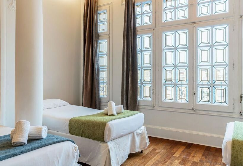 Семейный Номер, Casa Gracia Barcelona   Hostel