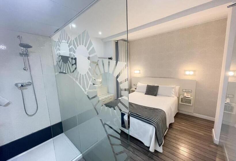 اتاق اکونومی, La Boutique Puerta Osario