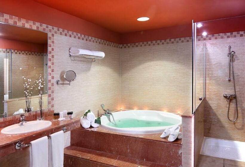 סוויטת דלוקס נוף לים, Occidental Jandia Royal Level - Adults Only